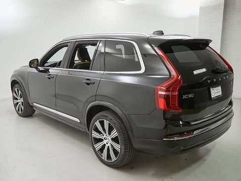 Certified 2023 Volvo XC90 B6 Ultimate w/ Protection Package Premier image 7