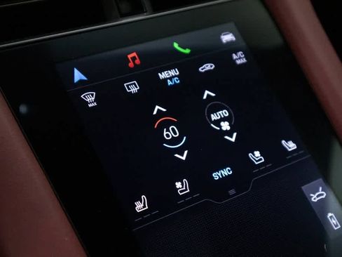 Certified 2025 Porsche Taycan 4S image 21