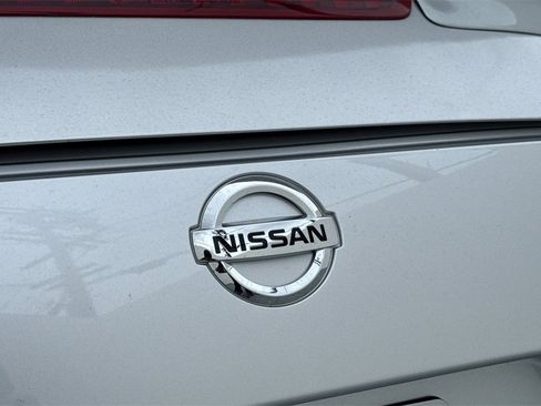 Used 2009 Nissan 370Z Touring w/ Sport Pkg image 24