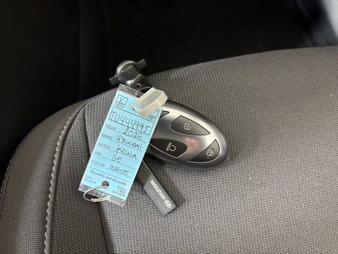 New 2026 Hyundai Kona SE image 31