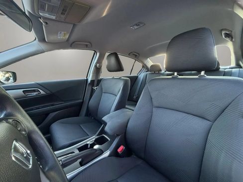 Used 2015 Honda Accord LX image 10