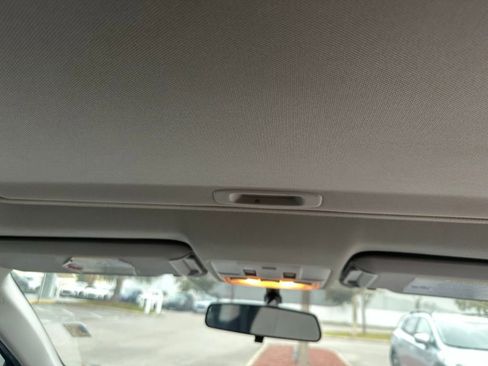 Used 2014 Toyota RAV4 XLE image 19