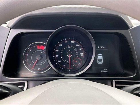 Used 2023 Hyundai Elantra SEL image 20