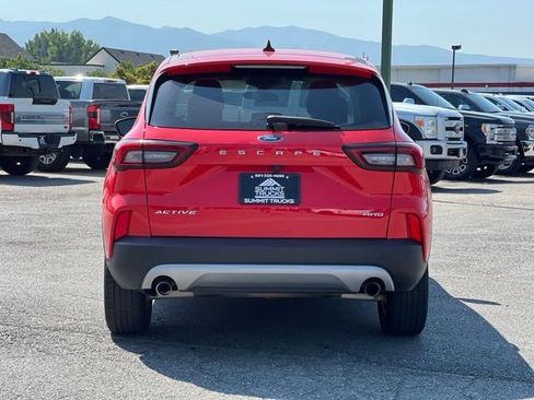 Used 2024 Ford Escape Active AWD/4WD image 7