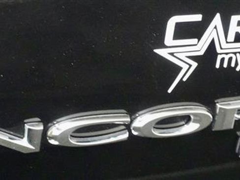 Used 2020 Buick Encore Preferred image 38