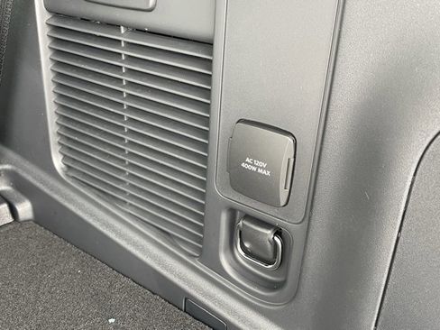 New 2026 Ford Expedition Tremor image 29