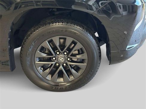 Certified 2023 Lexus GX 460 Premium image 10