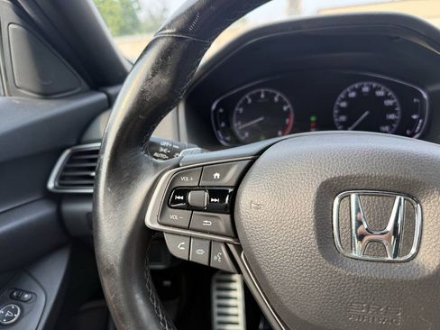 Used 2019 Honda Accord Sport image 15