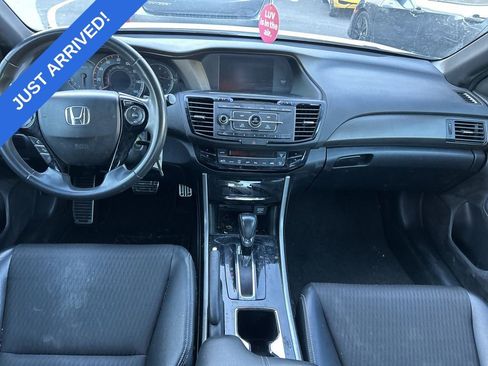 Used 2016 Honda Accord Sport image 5