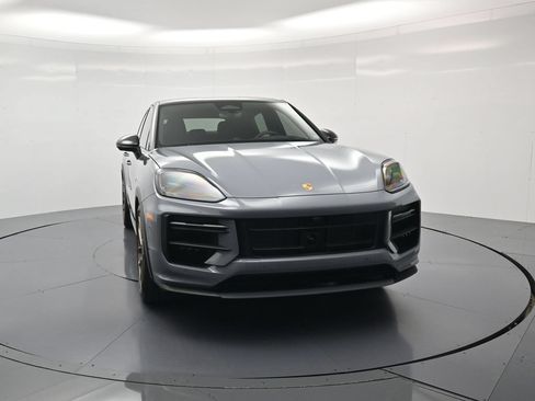 Certified 2026 Porsche Cayenne Turbo GT AWD/4WD image 49