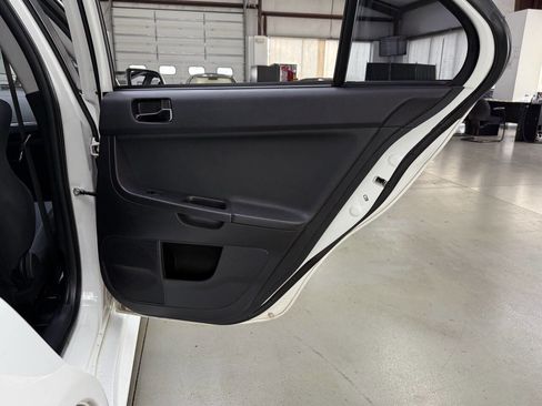 Used 2014 Mitsubishi Lancer Evolution GSR image 14