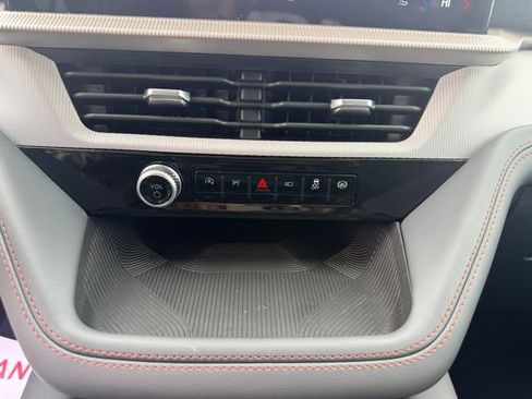 New 2026 Ford Explorer Active AWD/4WD image 23