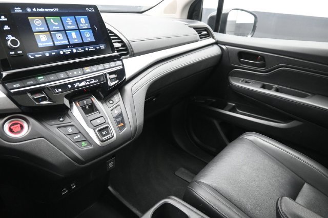 Certified 2025 Honda Odyssey EX-L image 32