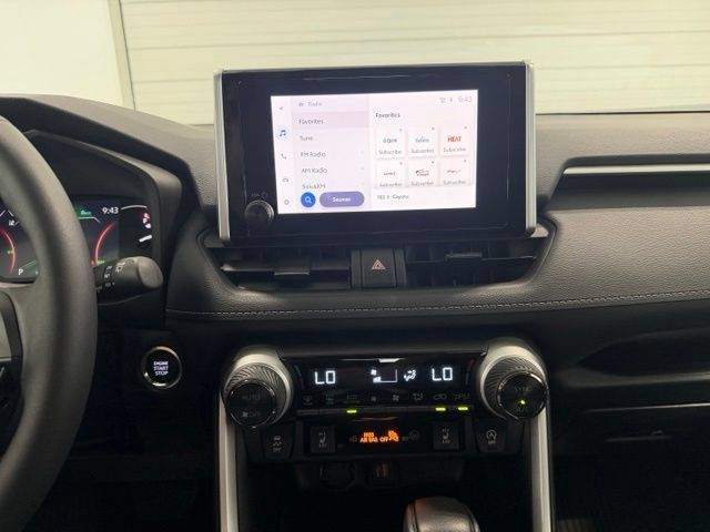 Used 2024 Toyota RAV4 XLE w/ Convenience Package AWD/4WD image 16