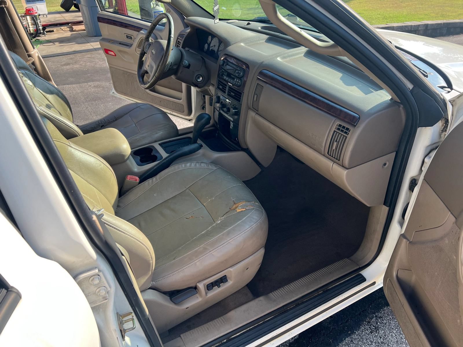 Used 2002 Jeep Grand Cherokee Limited RWD image 20
