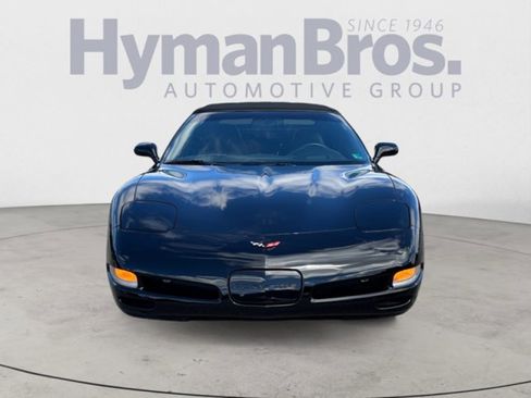 Used 2004 Chevrolet Corvette Convertible w/ Preferred Equipment Group image 8