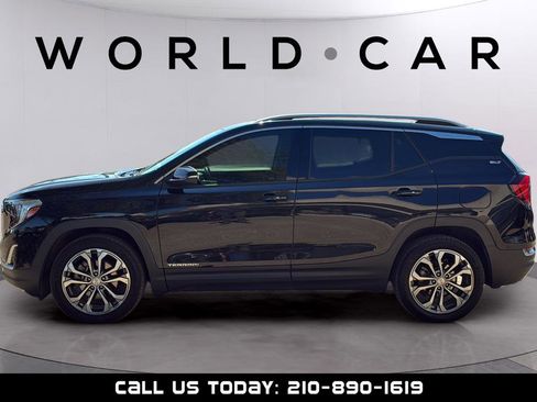Used 2020 GMC Terrain SLT w/ Preferred Package image 4