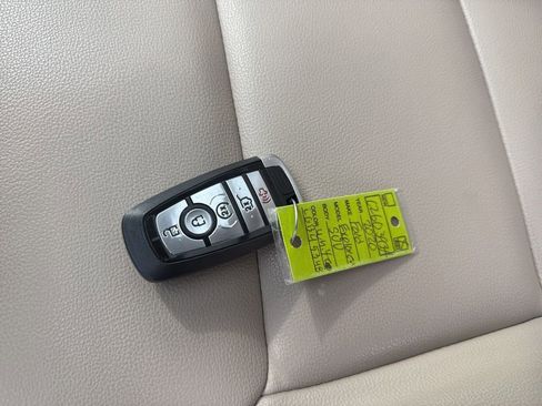 Used 2020 Ford Explorer XLT w/ Equipment Group 202A image 54