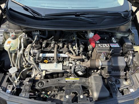 Used 2025 Nissan Versa SV FWD image 30