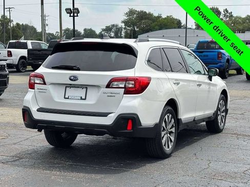 Used 2018 Subaru Outback 3.6R Touring AWD/4WD image 38