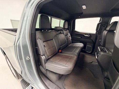 Certified 2023 Chevrolet Silverado 1500 High Country AWD/4WD image 29