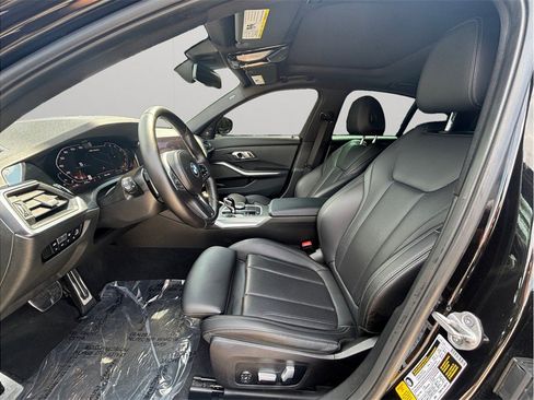 Used 2022 BMW M340i RWD image 2