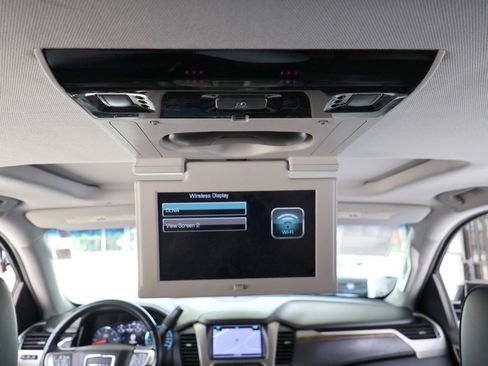 Used 2019 GMC Yukon XL Denali w/ Open Road Package AWD/4WD image 49
