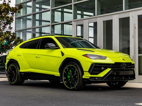 Used 2023 Lamborghini Urus S image 30