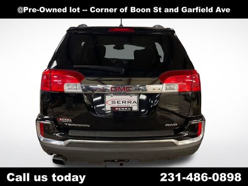 Used 2016 GMC Terrain SLE w/ Convenience Package AWD/4WD image 4
