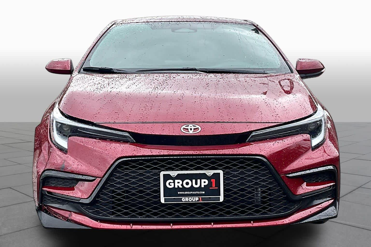 Used 2026 Toyota Corolla SE FWD image 4