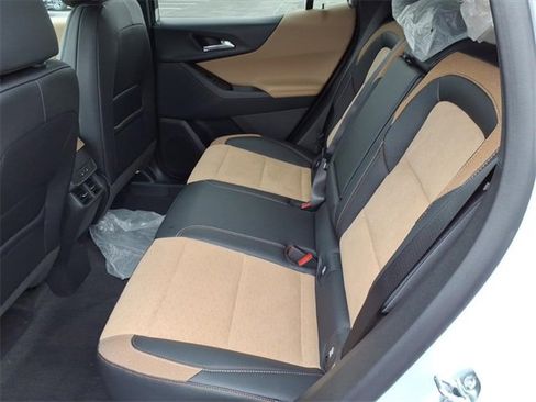 New 2026 Chevrolet Equinox ACTIV w/ Convenience Package III image 8