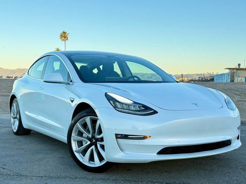 Used 2019 Tesla Model 3 Long Range image 6