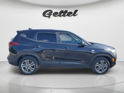 Used 2022 Kia Seltos LX AWD/4WD image 4