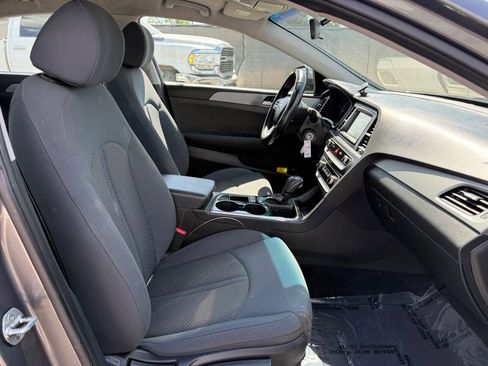 Used 2019 Hyundai Sonata SE image 18