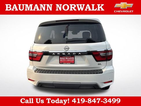 Used 2023 Nissan Armada SL w/ Captain's Chairs Package AWD/4WD image 3