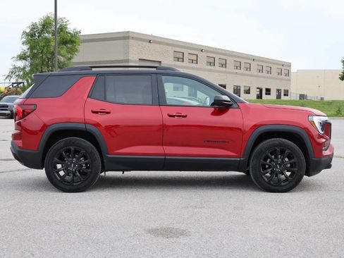 Used 2026 GMC Terrain Elevation w/ Elevation Premium Package AWD/4WD image 7