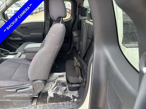 Used 2024 Nissan Frontier S w/ S Utility Package image 6