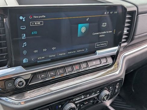 Used 2024 Chevrolet Silverado 1500 LTZ image 20