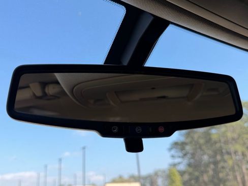 Used 2017 GMC Sierra 1500 SLE w/ SLE Value Package image 20