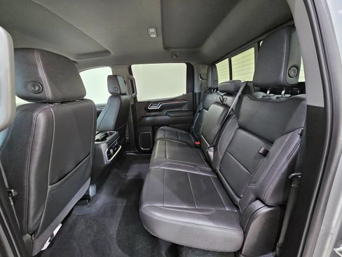 Used 2025 GMC Sierra 1500 SLT w/ SLT Premium Package AWD/4WD image 25