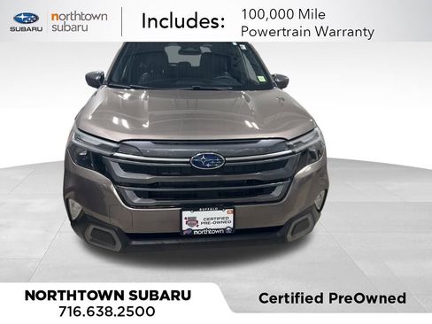 Used 2025 Subaru Forester Limited image 2