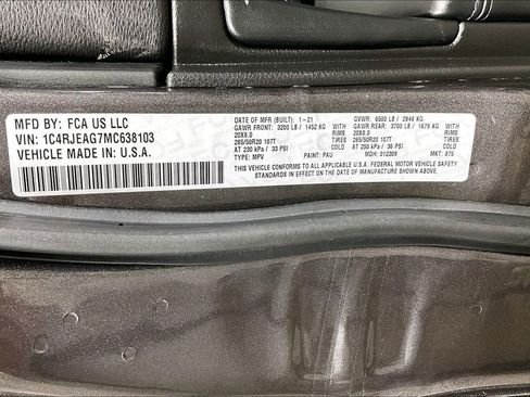 Used 2021 Jeep Grand Cherokee Laredo X image 31