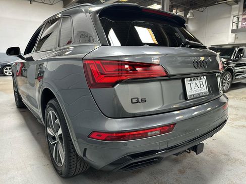 Used 2024 Audi Q5 2.0T Premium w/ Summer of Audi Package AWD/4WD image 5