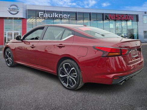 Certified 2025 Nissan Altima 2.5 SR image 4