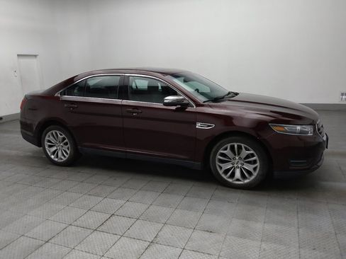 Used 2019 Ford Taurus Limited FWD image 11