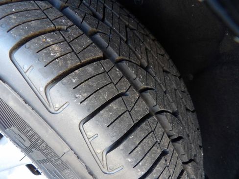 Used 2022 Ford Transit Connect XL image 58