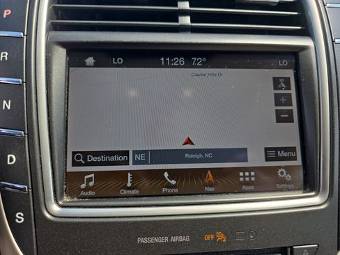 Used 2019 Lincoln Nautilus Reserve FWD image 23