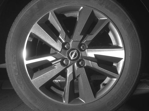 Used 2025 Nissan Versa SV image 15