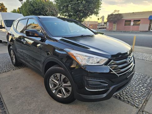 Used 2016 Hyundai Santa Fe Sport image 3