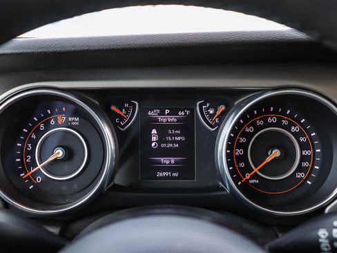 Used 2018 Jeep Wrangler Unlimited Sport S image 27